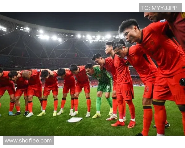 足球明星齐聚澳门激情对决引发球迷热潮与期待