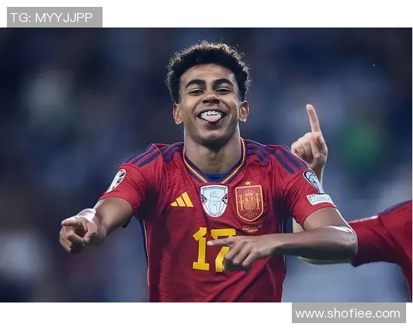 川超足球明星全名汇总与成就解析助你了解足球界新星