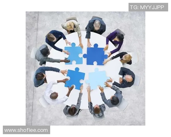 成都足球队在世界锦标赛中的团队协作表现深度分析与点评