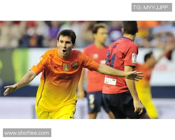 精选男款足球明星背心推荐让你在球场上尽显风采与魅力