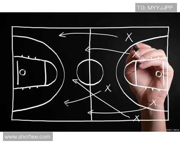 深圳羽毛球队战术解析：如何在比赛中提升团队协作与个人技术