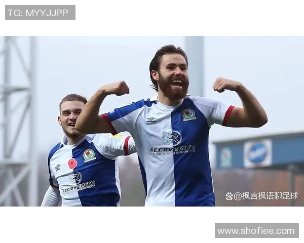 足球明星独特球头发型大揭秘引领时尚潮流的运动风尚